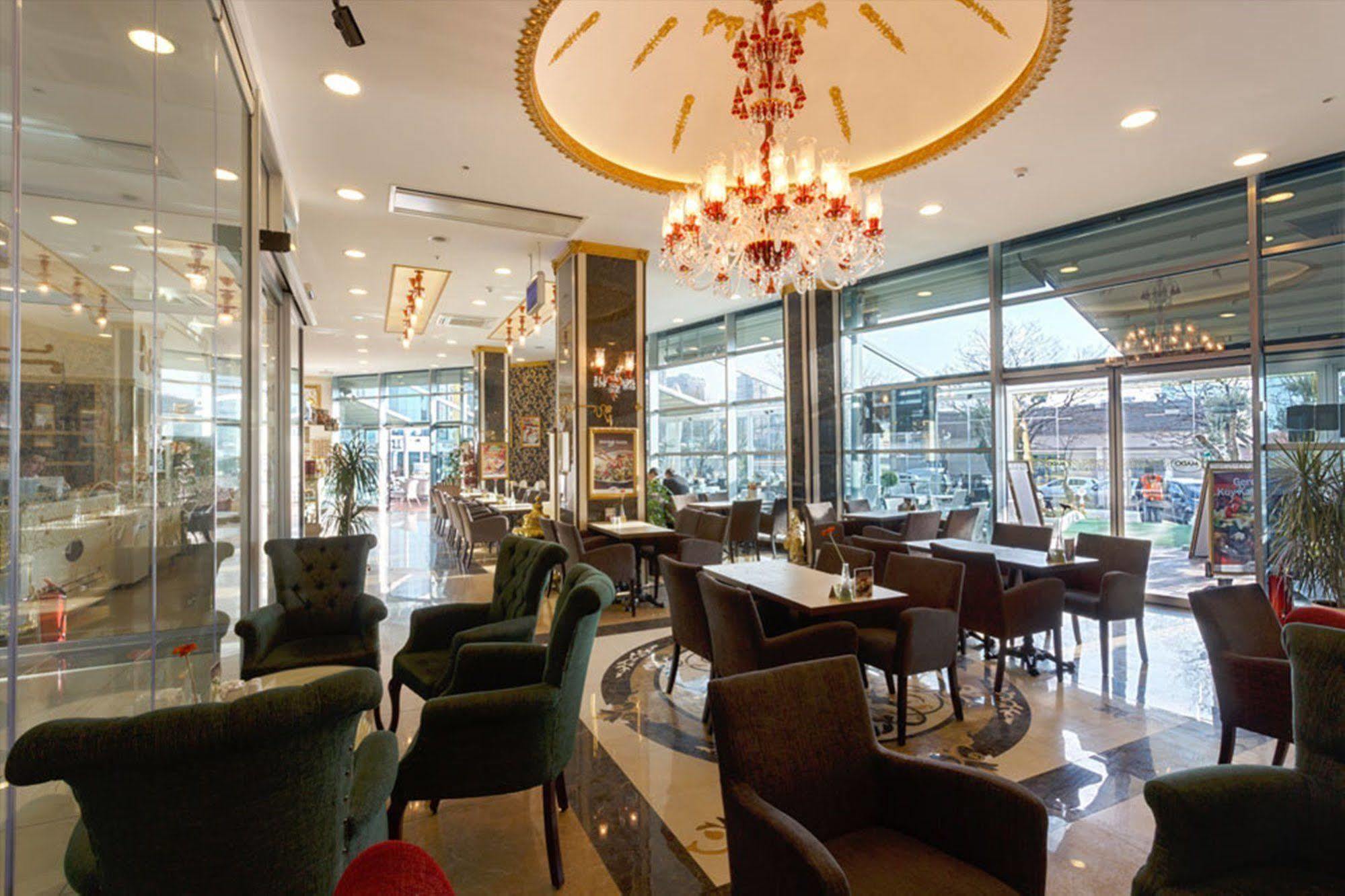 Flora Suites Ataşehir Istanbul Exterior foto